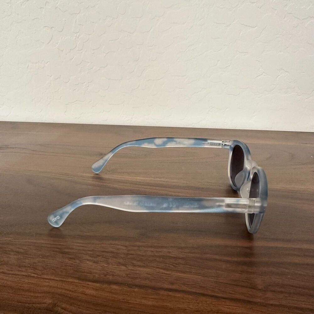 Izipizi x Magritte SUN #C Clouds Sunglasses - Picture 8 of 11